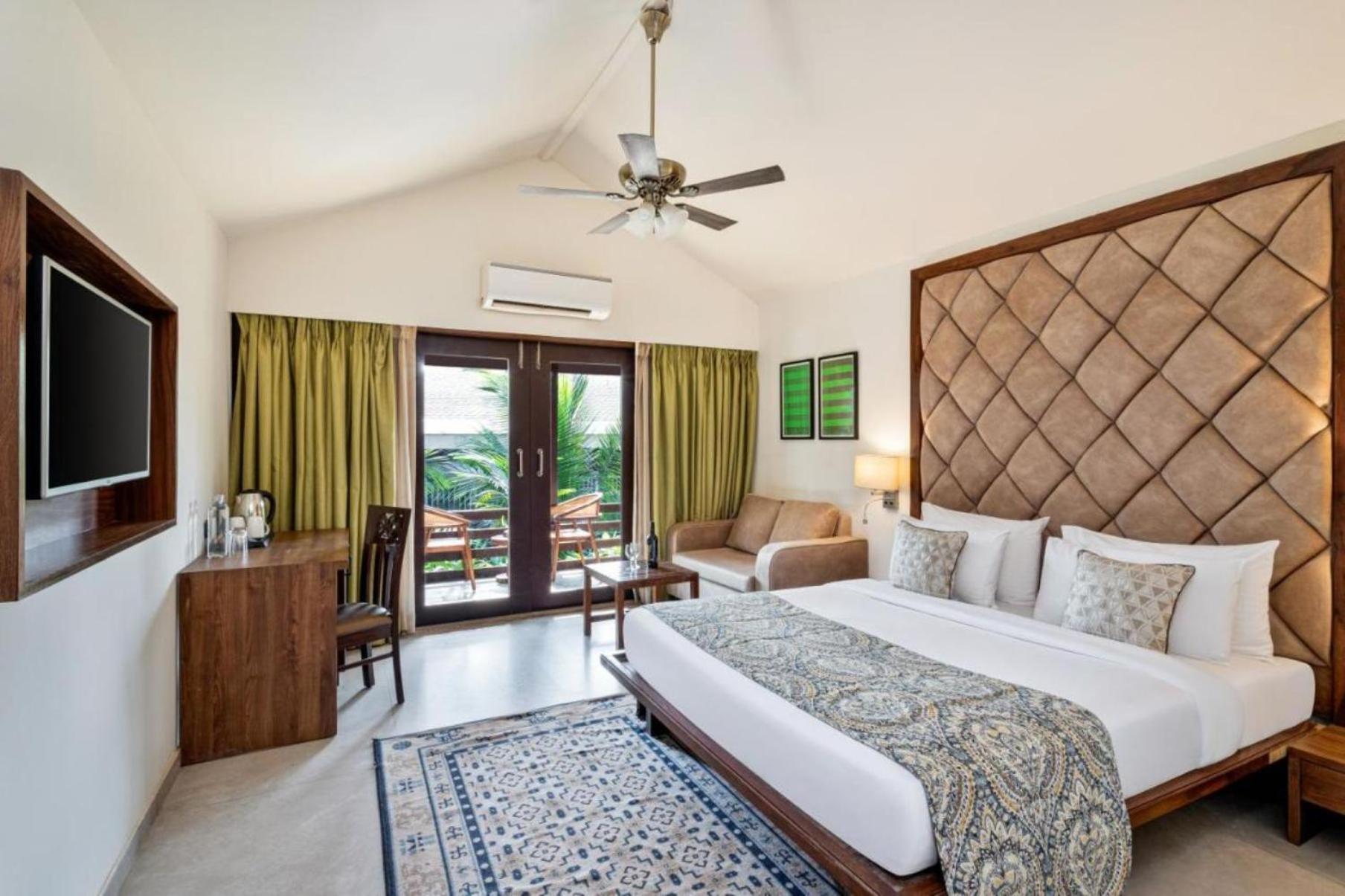 Grace Plaza Near Igi Airport Hotel 4*